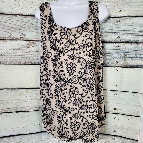 Maurices Plus Size 2 Black Lace Overlay Tank Top Sleeveless Blouse - Picture 1 of 6